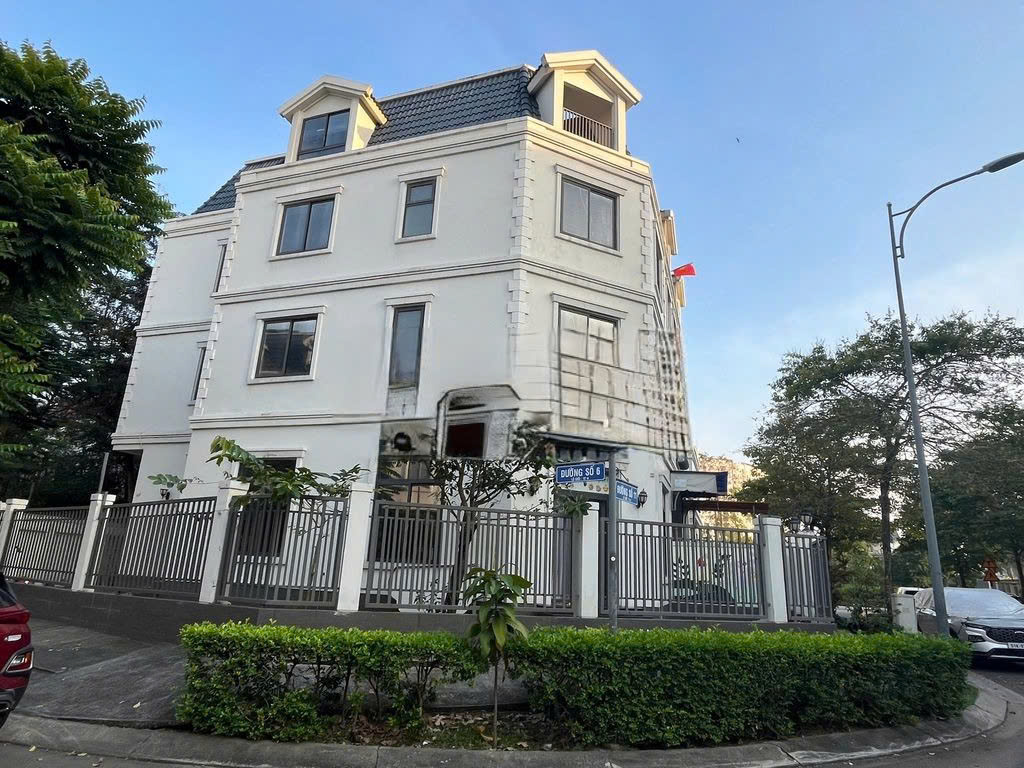 Cho thuê nhà mặt tiền đường số 6 An Phú quận 2