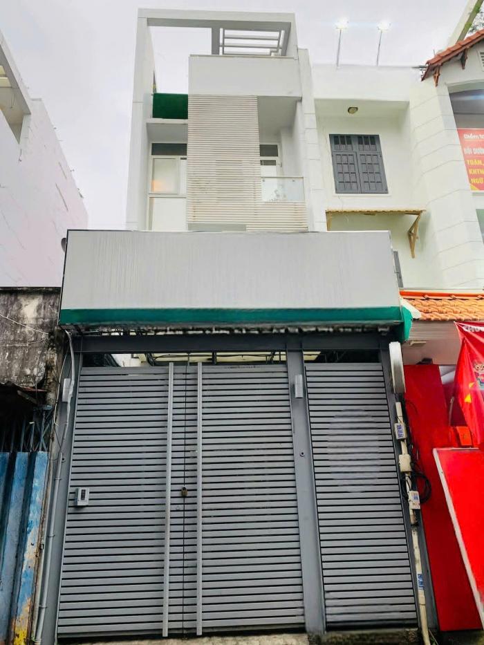Cho thuê nhà mặt tiền đường Tân Canh Quận Tân Bình