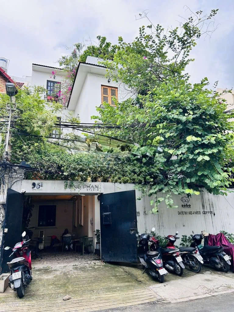 Cho thuê nhà mặt tiền đường Thái Ly P. Thảo Điền Quận 2