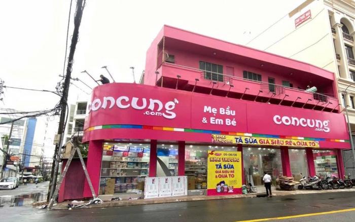 Cho thuê nhà mặt tiền đường Út Tịch quận Tân Bình