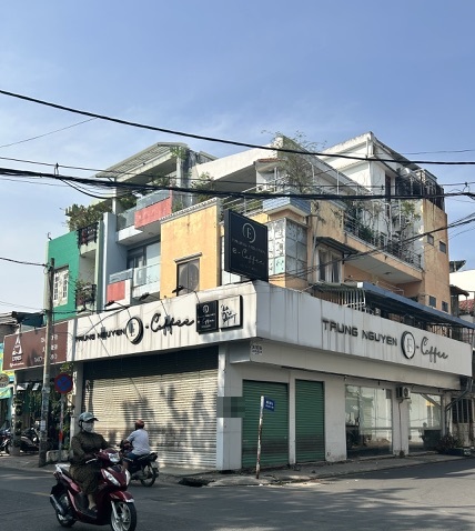 Cho thuê nhà mặt tiền đường Văn Cao, nhà nguyên căn quận Tân Phú