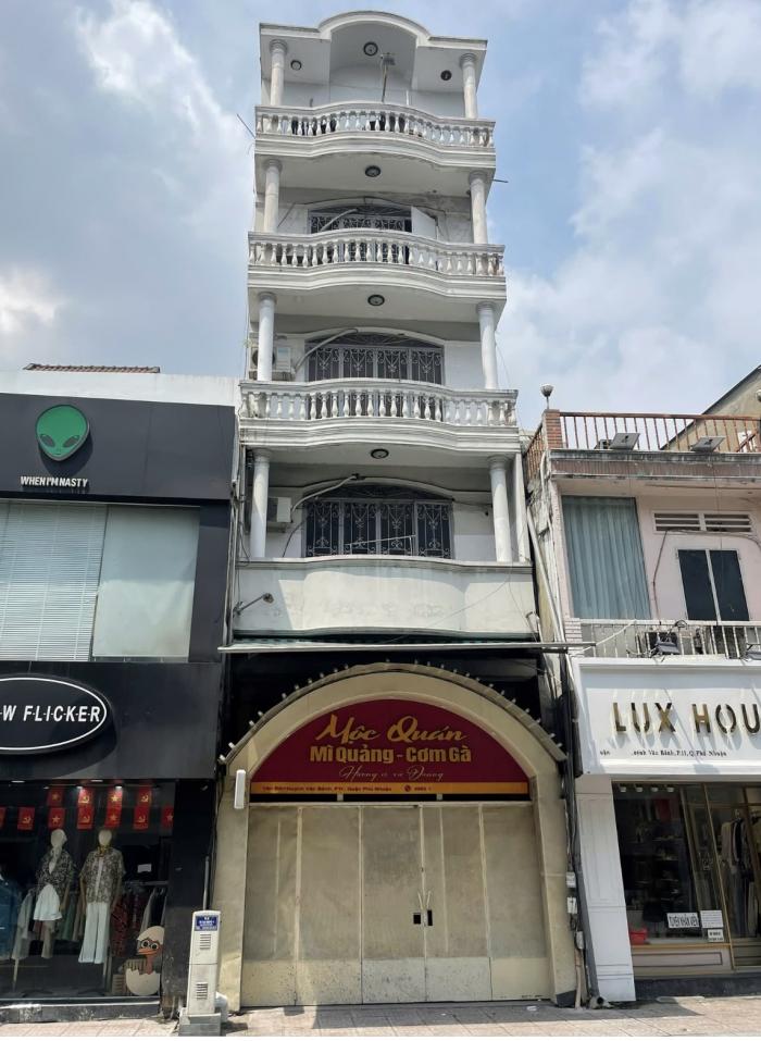 Cho thuê nhà mặt tiền nguyên căn quận Phú Nhuận đường Huỳnh Văn Bánh