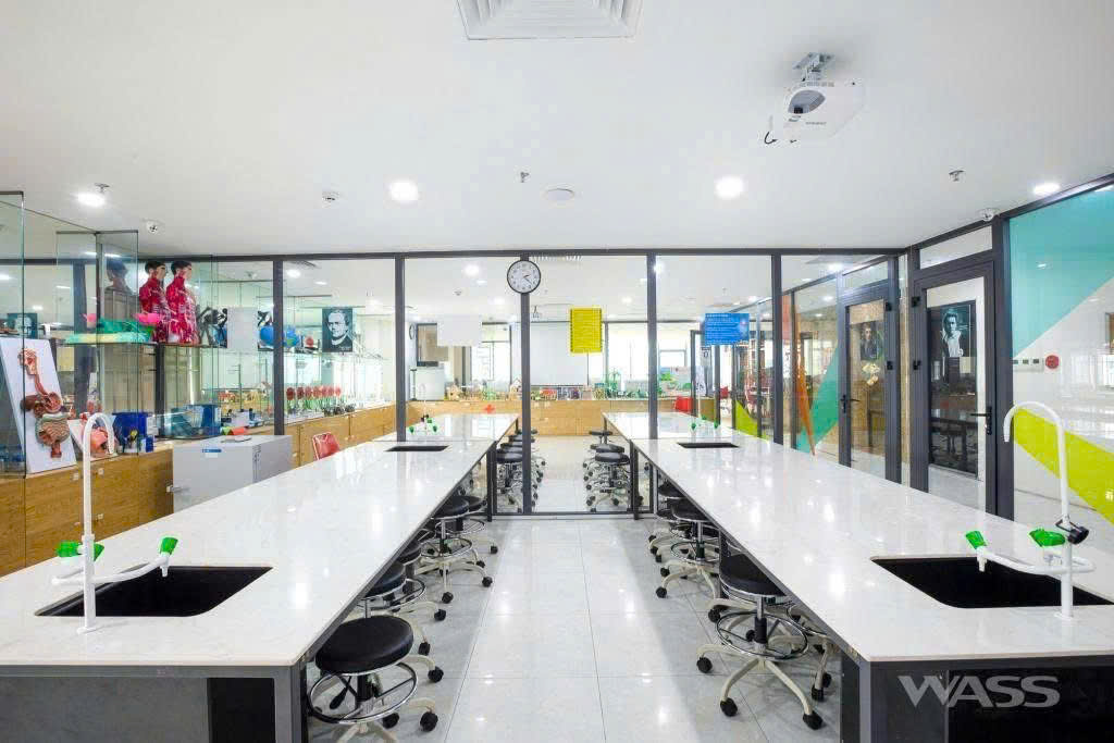 Tòa nhà cho thuê đường Bà Huyện Thanh Quan Quận 3