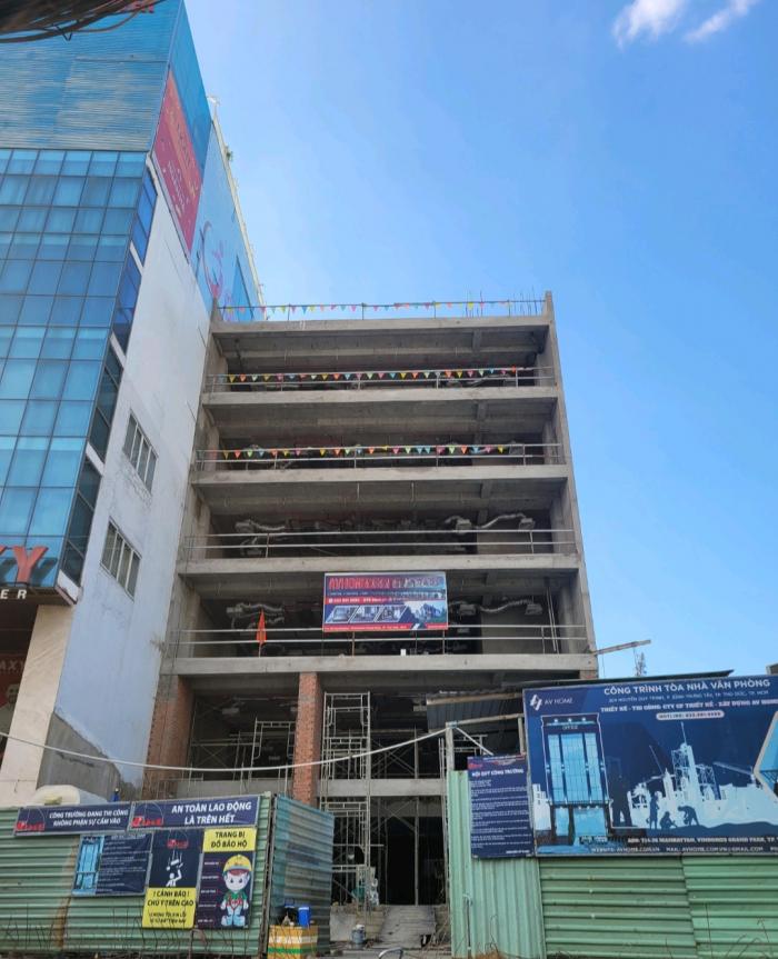 Tòa nhà cho thuê đường Nguyễn Duy Trinh Quận 2