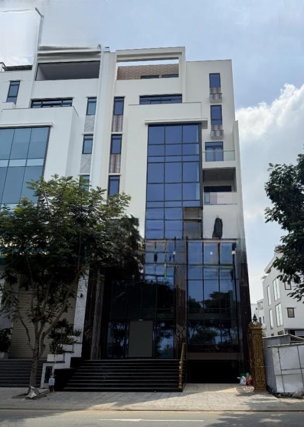 Tòa nhà cho thuê đường Trần Quý Kiên Quận 2