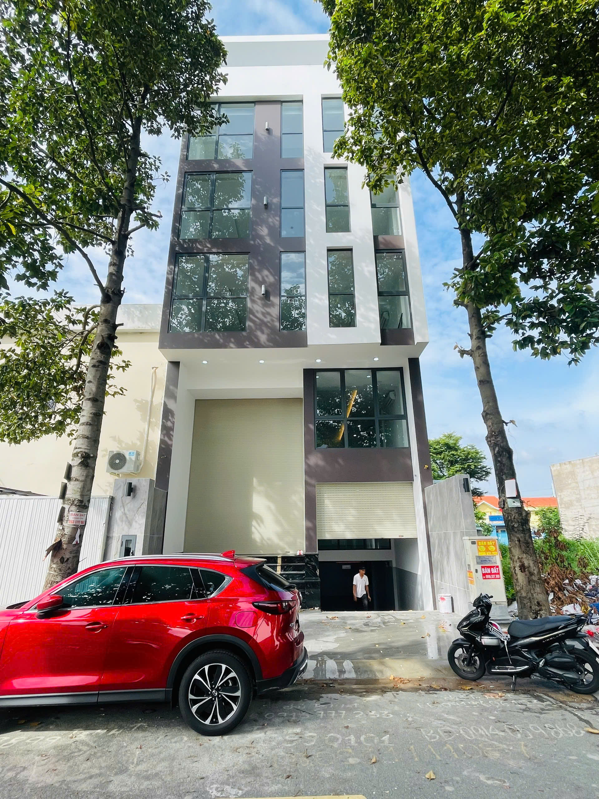 Tòa nhà cho thuê mặt tiền đường 67 Thạnh Mỹ Lợi Quận 2