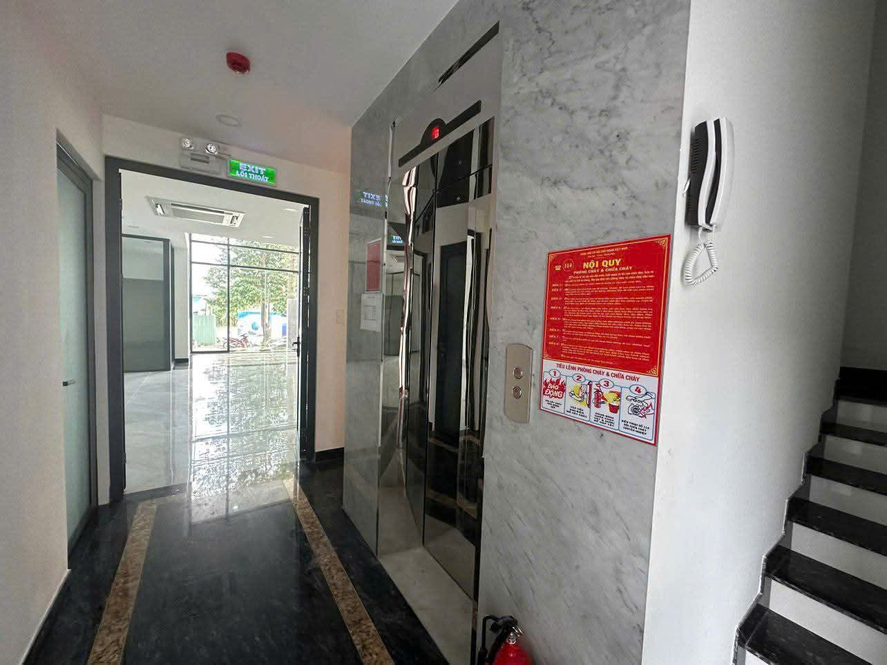 Tòa nhà cho thuê mặt tiền đường 67 Thạnh Mỹ Lợi Quận 2