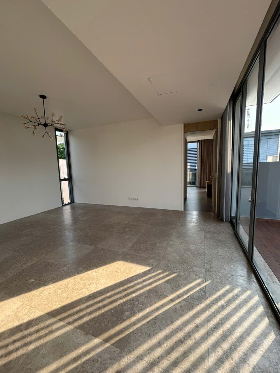 Biệt thự Vip Holm Residences 145 Nguyễn Văn Hưởng Thảo Điền cho thuê