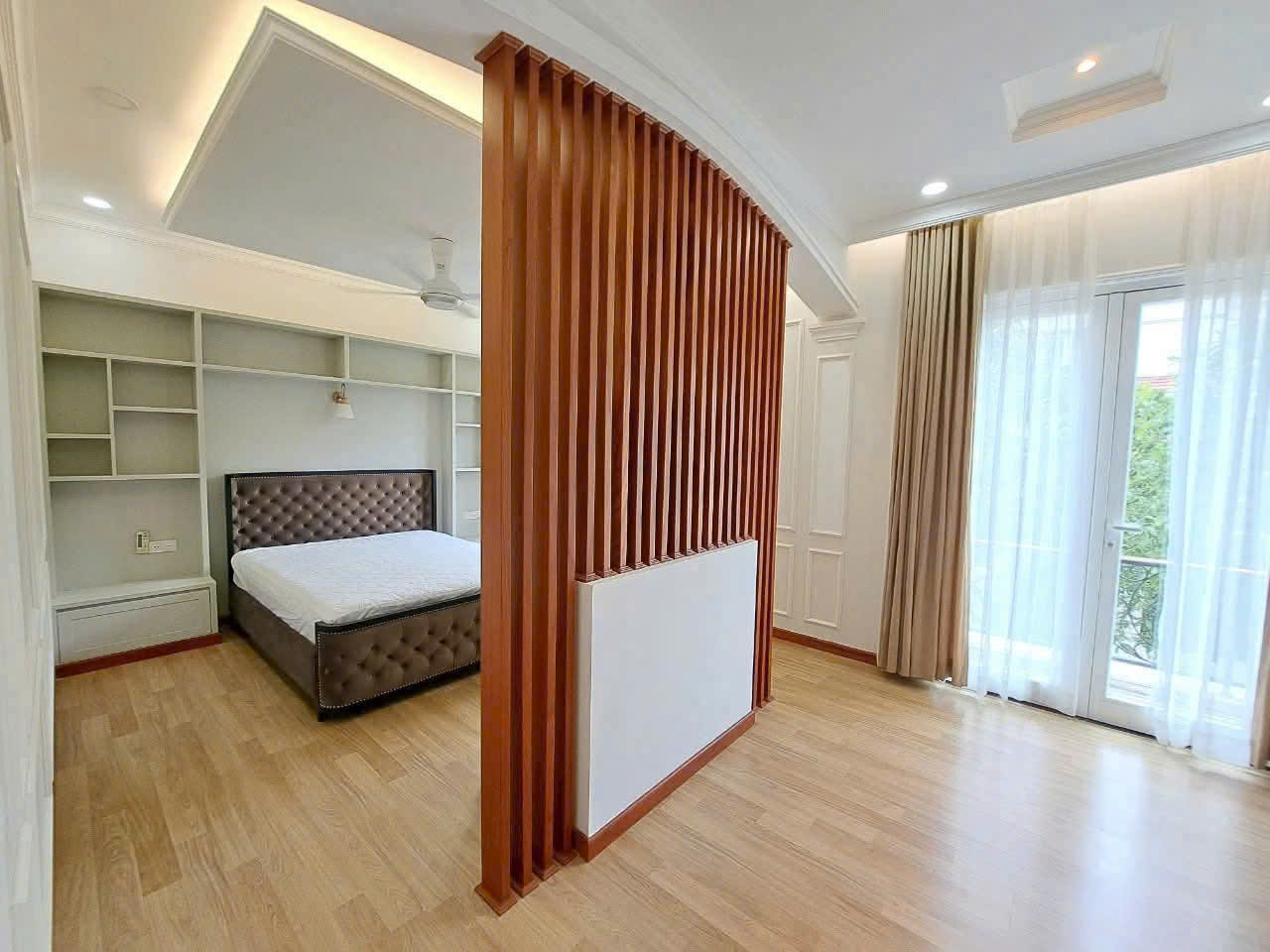 Cho thuê biệt thự đường sinh thái Sala (Saroma villas) đẹp nhất Thủ Thiêm Quận 2