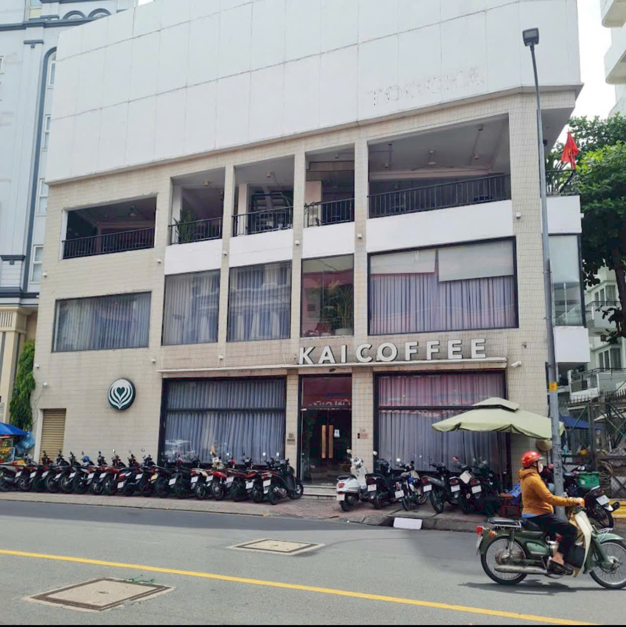 Cho thuê nhà góc 2 mặt tiền đường Út Tịch Quận Tân Bình