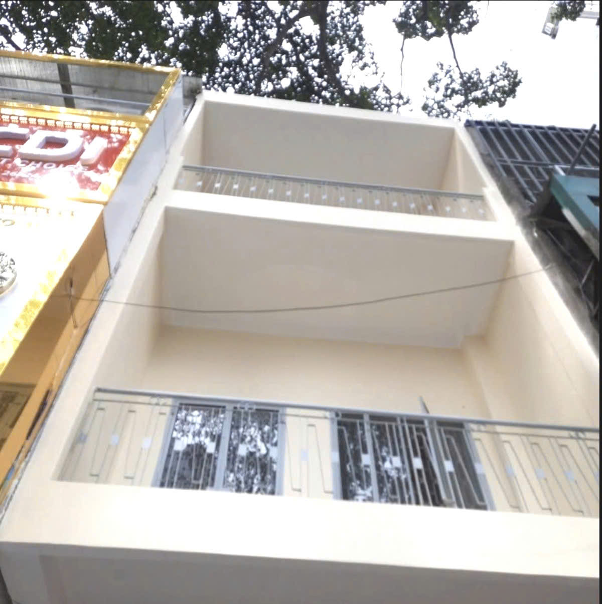 Cho thuê nhà mặt tiền 380 Ba Tháng Hai Quận 10