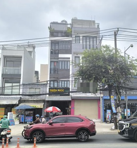 Cho thuê nhà mặt tiền đường Trường Chinh quận Tân Bình