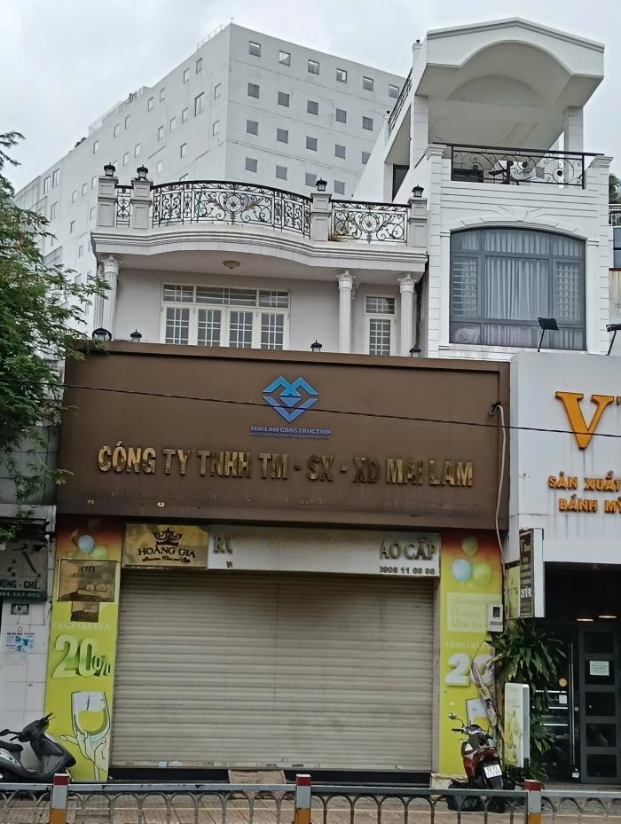 Cho thuê nhà mặt tiền nguyên căn quận Tân Bình đường Trường Chinh