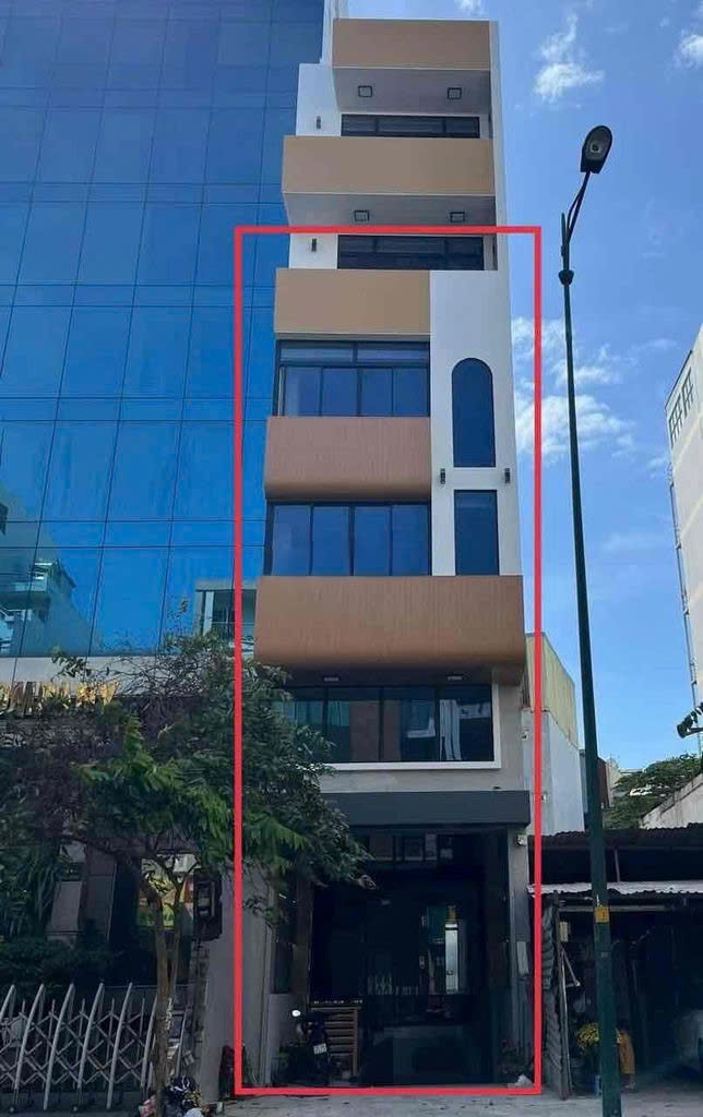 Cho thuê nhà quận Tân Bình, nhà nguyên căn mặt tiền đường Bạch Đằng