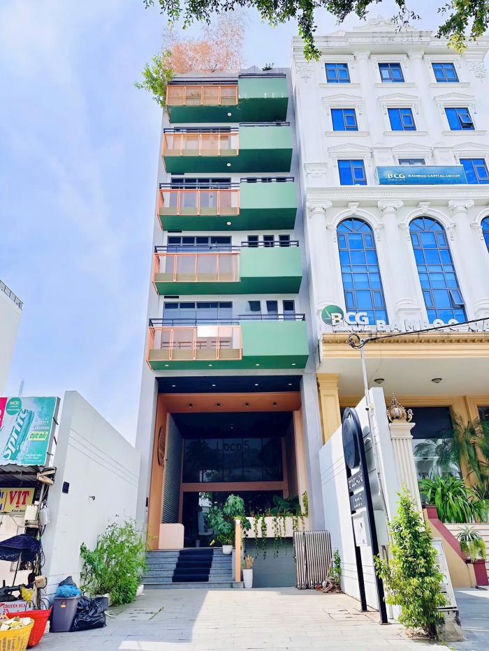 Cho thuê tòa nhà đường Quốc Hương mặt tiền khu Thảo Điền quận 2