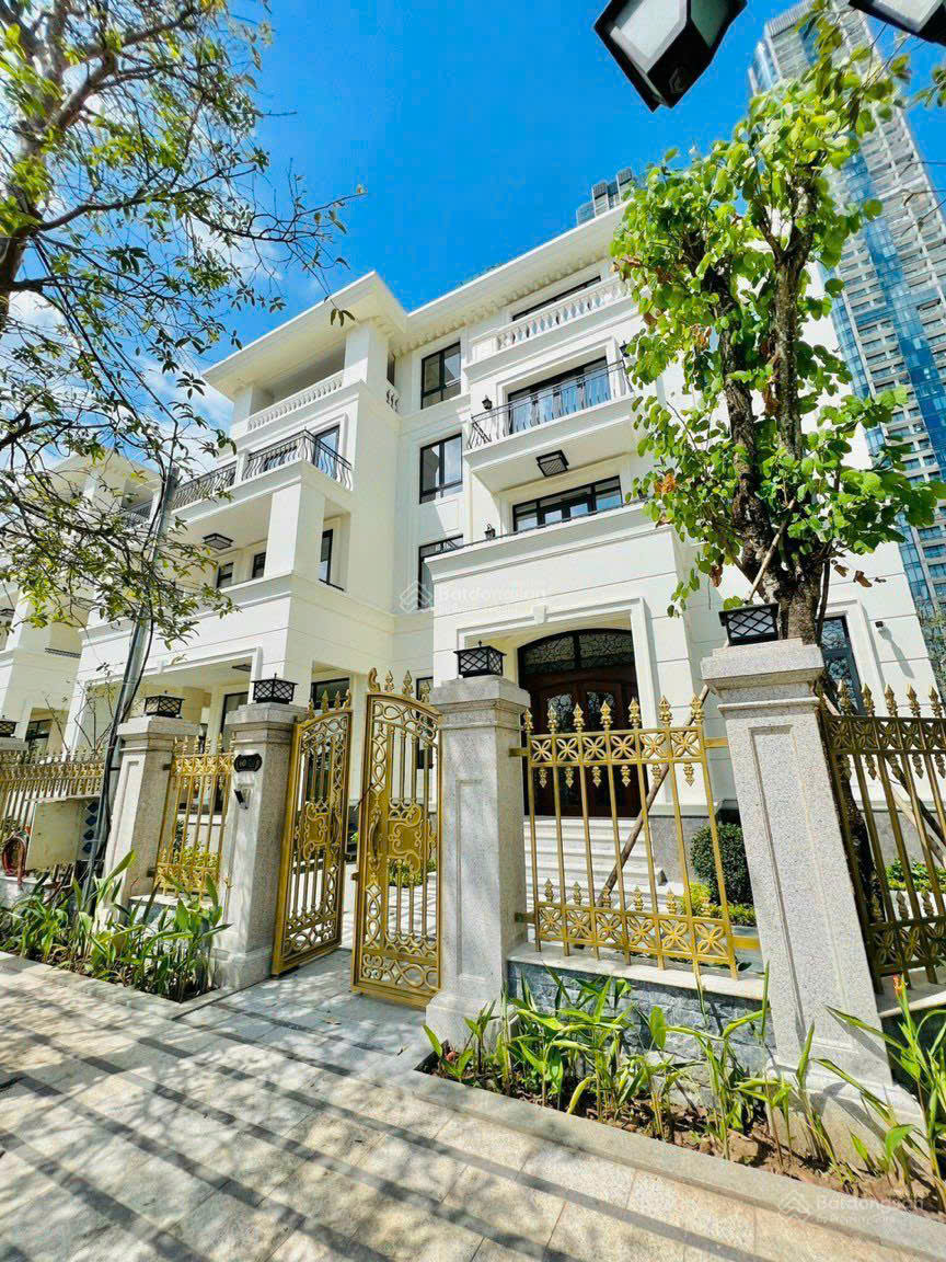 Cho thuê villa khu Bason Quận 1