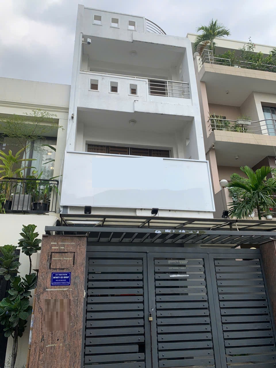 Nhà nguyên căn mặt tiền đường Trần Khánh Dư Quận 1 cho thuê