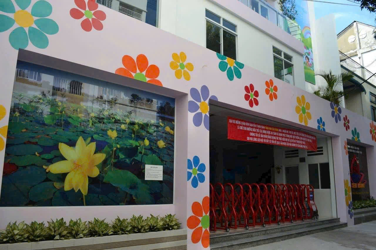 Nhà rộng cho thuê tại Trịnh Đình Thảo, nhà nguyên căn quận Tân Phú