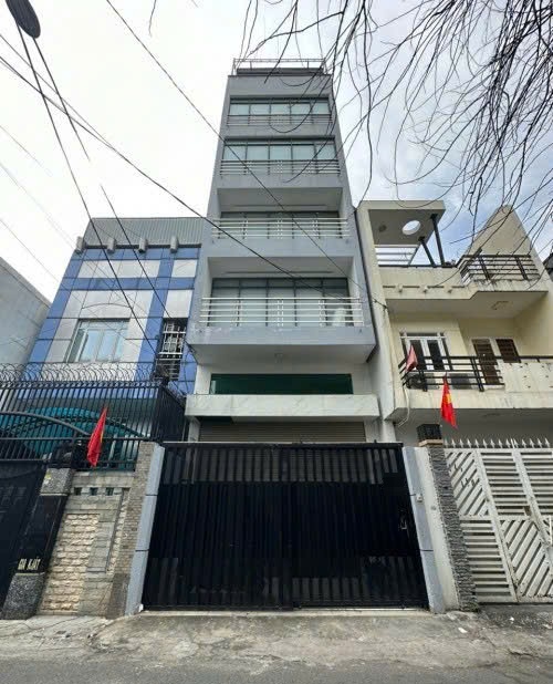 Tòa nhà cho thuê đường Cao Thắng Quận 10