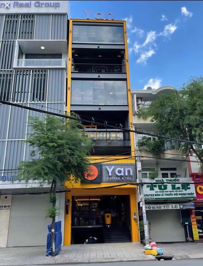 Tòa nhà cho thuê đường D2 (Nguyễn Gia Trí) Quận Bình Thạnh