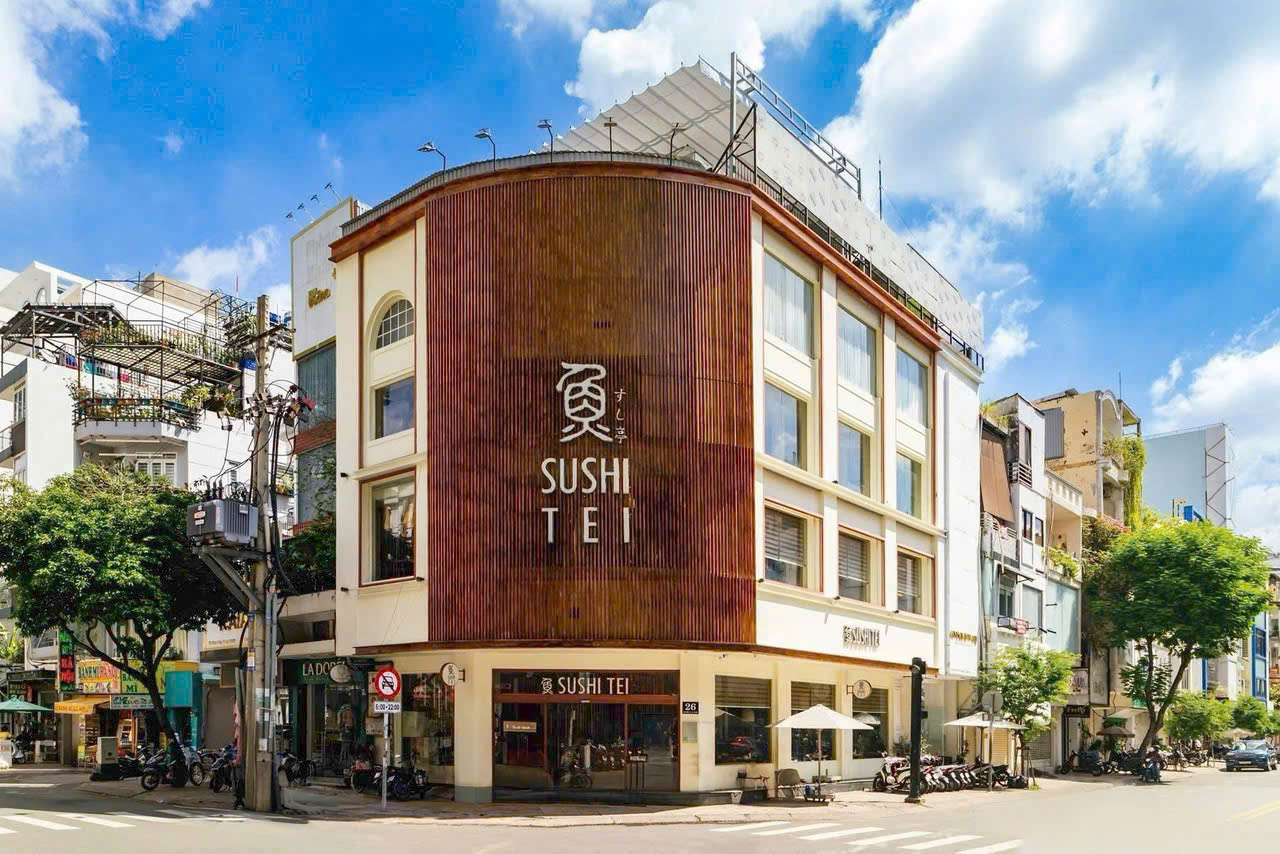 Tòa nhà cho thuê góc 2 mặt đường Cao Thắng - Võ Văn Tần Quận 3