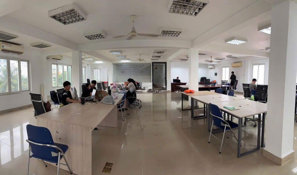 Tòa nhà cho thuê góc 2 mặt tiền 16 Trường Sơn Quận Tân Bình