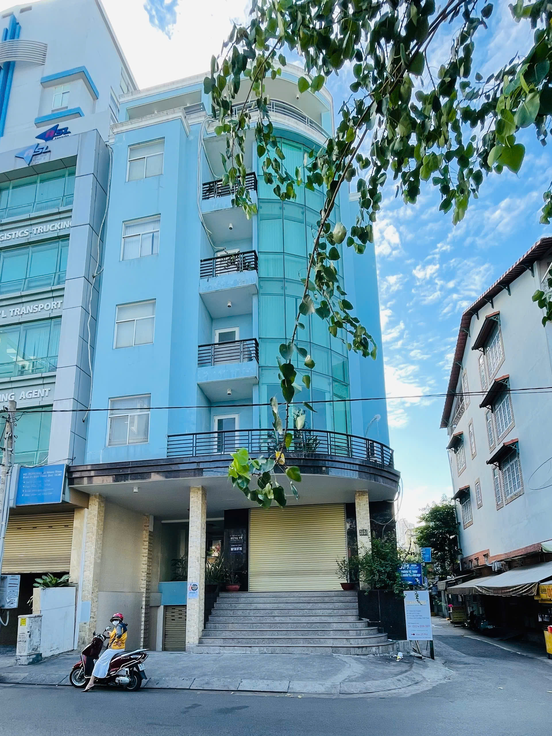 Tòa Nhà Cho Thuê Hẻm Rộng Ung Văn Khiêm Bình Thạnh