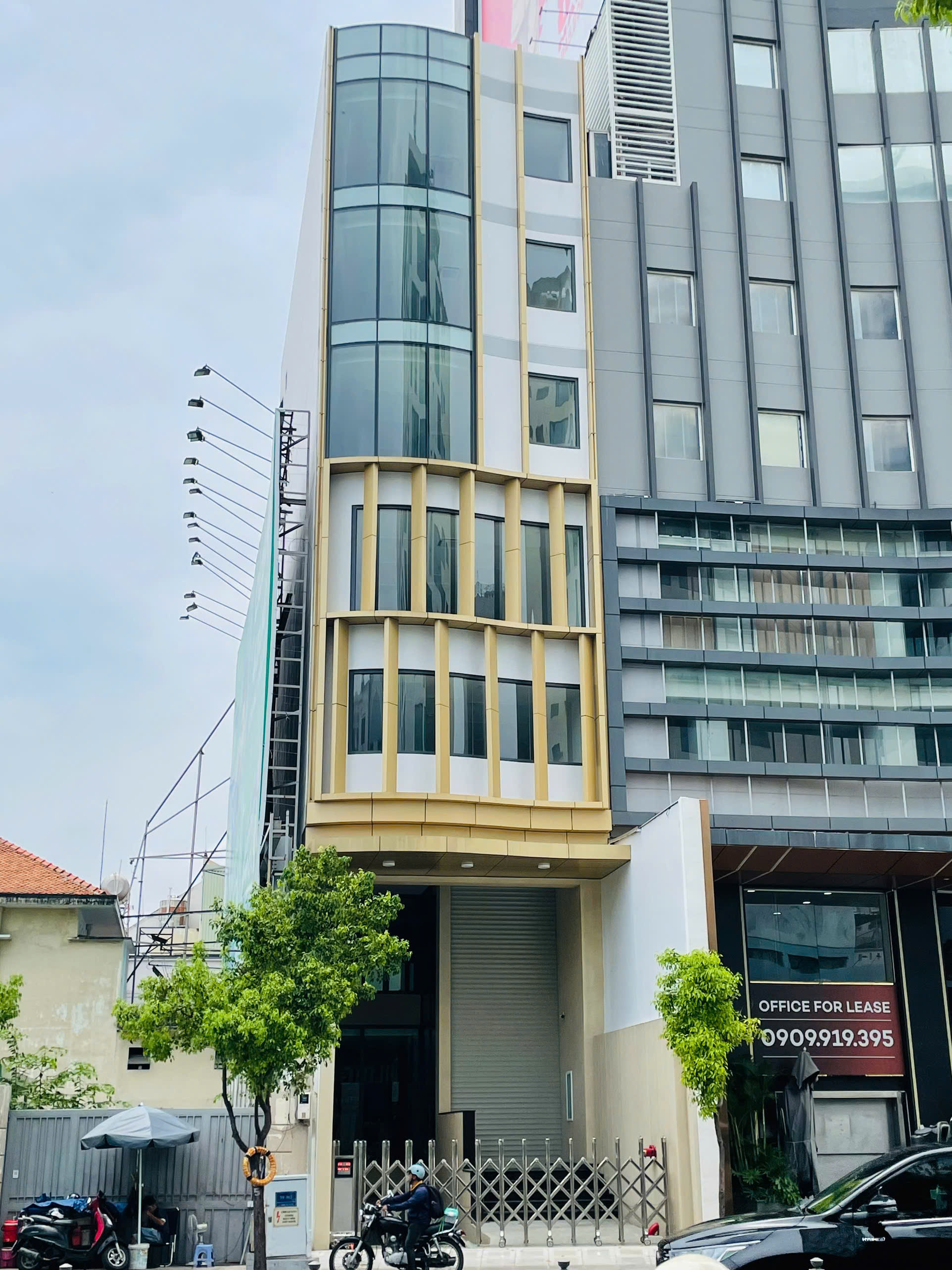 Tòa nhà cho thuê mặt tiền đường Nam Kỳ Khởi Nghĩa Quận 3