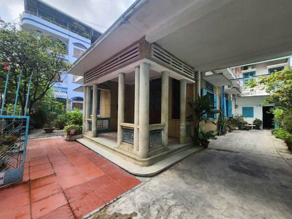 Bán biệt thự đường Cô Giang diện tích: 14,5x22m trệt lầu