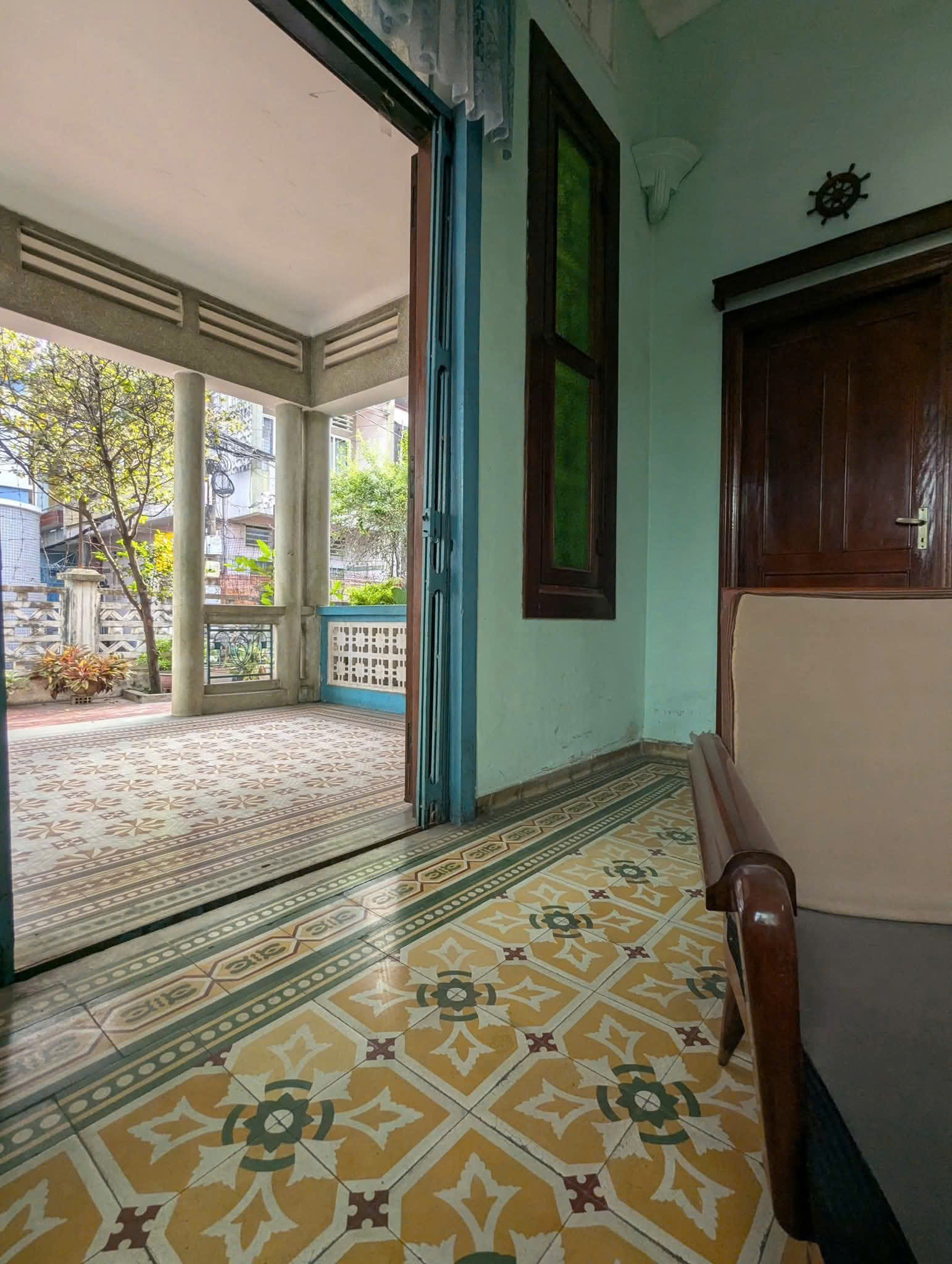 Bán biệt thự đường Cô Giang diện tích: 14,5x22m trệt lầu