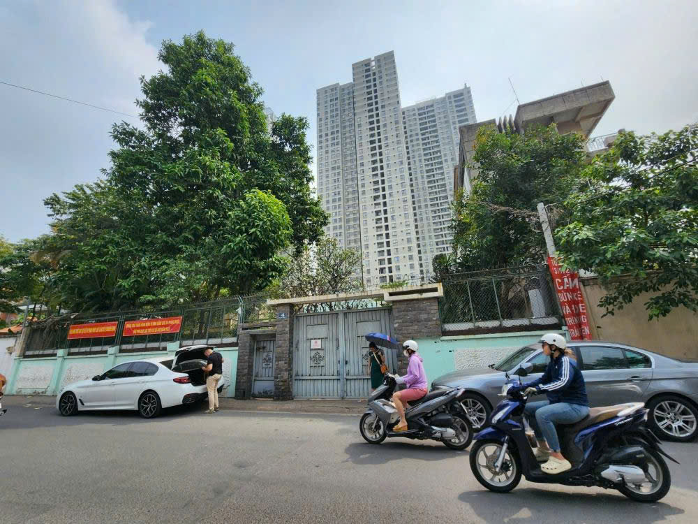 Bán biệt thự mặt tiền đường Trần Ngọc Diện diện tích: 22x61m