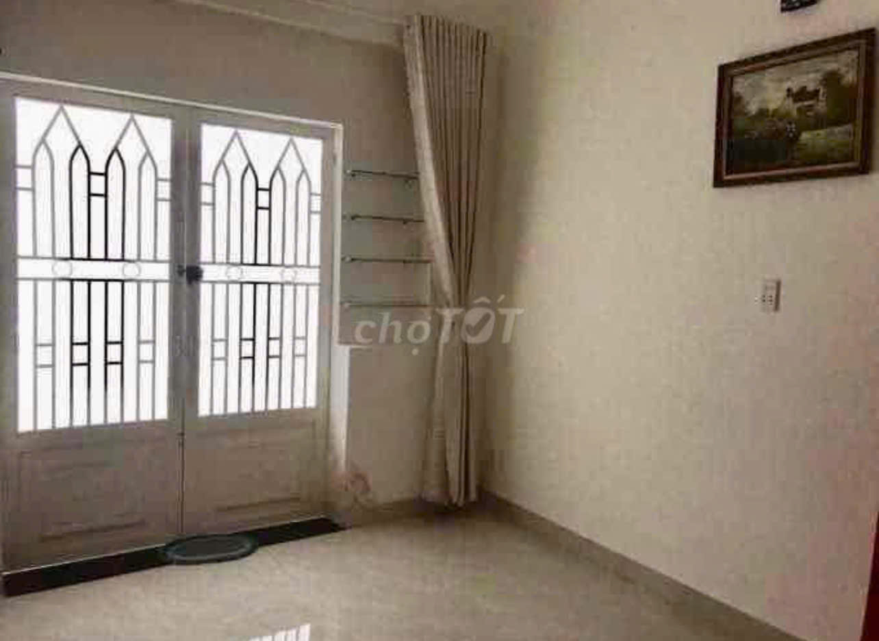 Bán nhà đường C1 quận Tân Bình