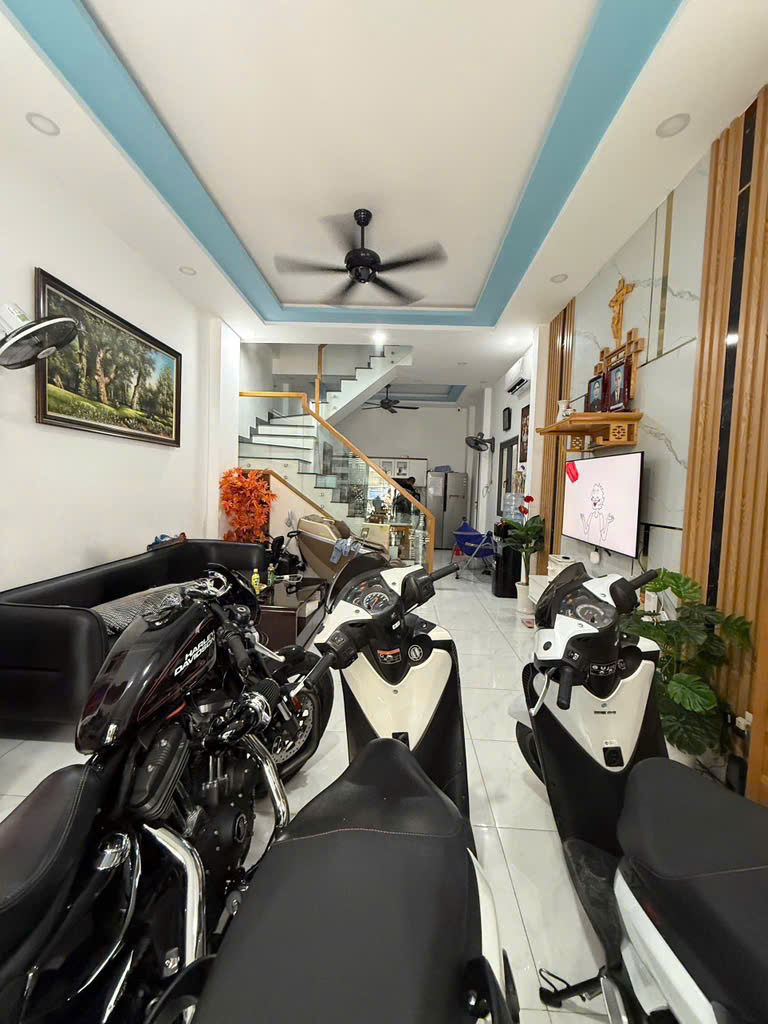 Bán nhà đường Hoàng Hoa Thám quận Tân Bình