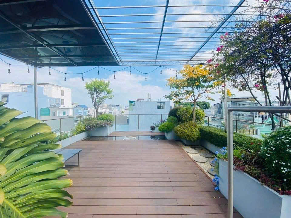 Bán nhà đường Nguyễn Sỹ Sách diện tích: 303m2 lửng 4 tầng