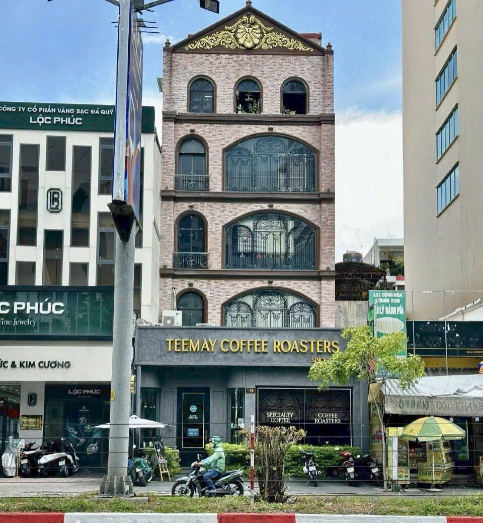 Bán tòa nhà 2 mặt tiền đường Cộng Hòa quận Tân Bình, mặt sau là Quách Văn Tuấn