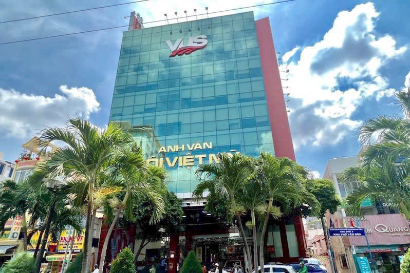 Bán tòa nhà 2 mặt tiền đường Phan Xích Long diện tích: 21x26m hầm 10 tầng