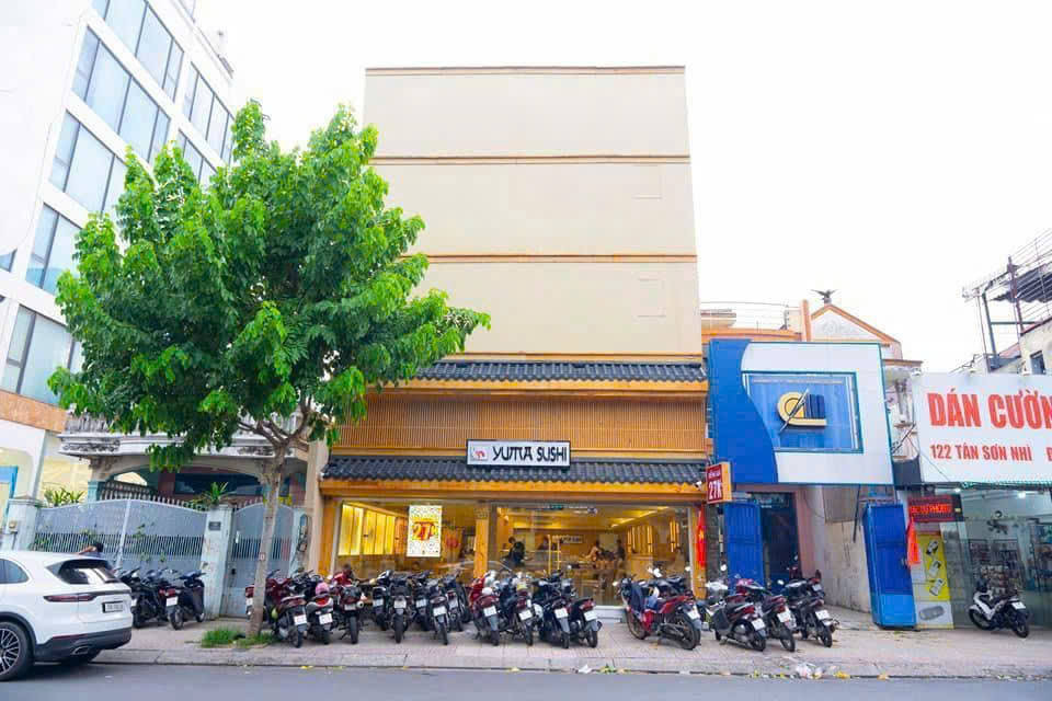 Bán tòa nhà mặt tiền 126 Tân Sơn Nhì, diện tích: 9x22m trệt 4 lầu