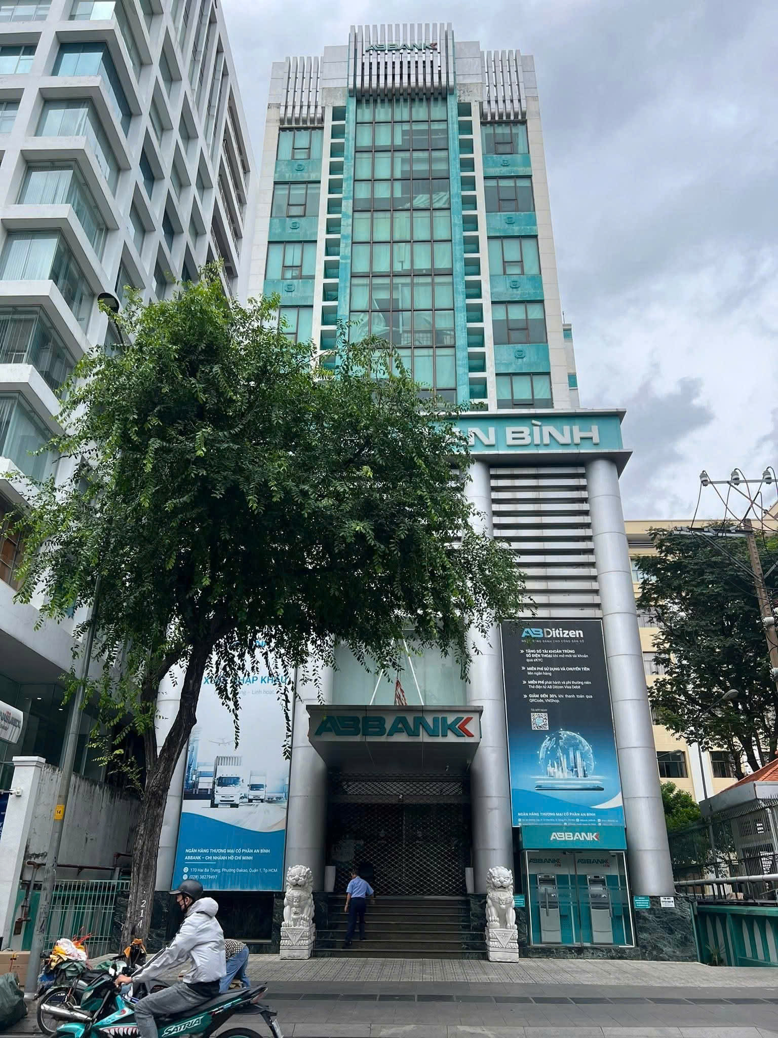 Bán tòa nhà mặt tiền 170 Hai Bà Trưng diện tích: 18,8x33m (nở hậu 21m) hầm 10 tầng