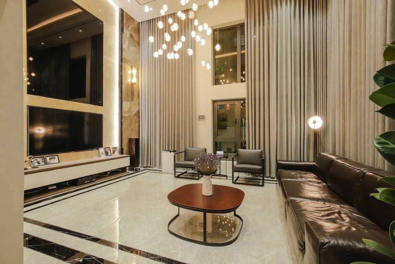 Bán tòa nhà mặt tiền 1D Hoa Cau diện tích: 8,2x18,6m (nở hậu 8,8m) hầm lửng 5 tầng sân thượng