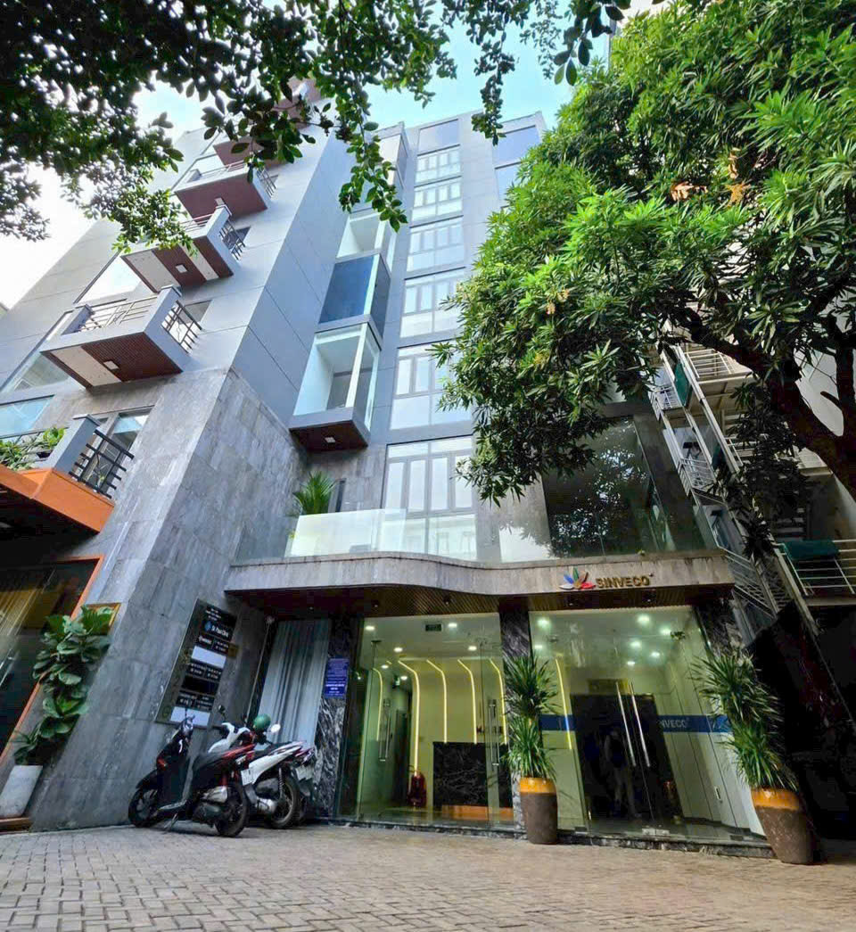 Bán tòa nhà mặt tiền đường Nguyễn Văn Thủ Quận 1