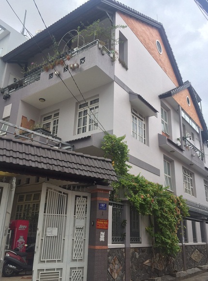 Biệt thự cho thuê nguyên căn đường Trương Công Định quận Tân Bình