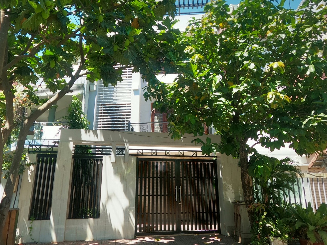 Cho thuê biệt thự đường Thân Văn Nhiếp, An Phú, Quận 2