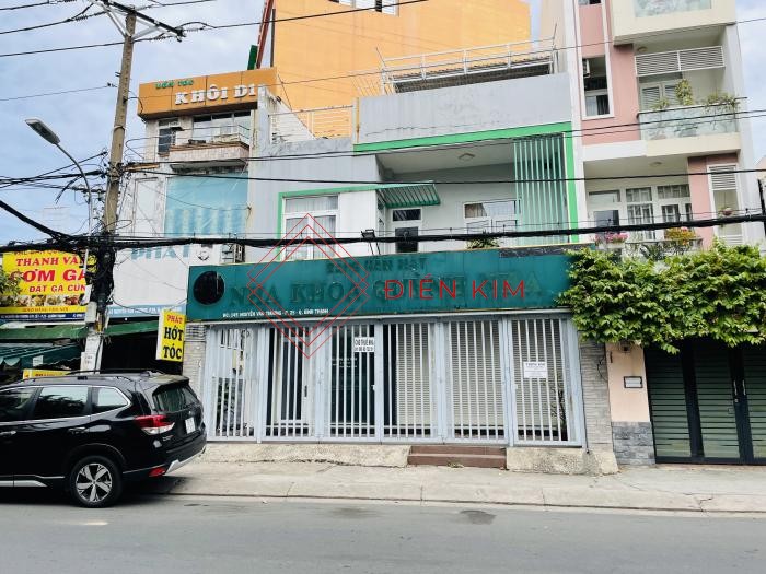 Cho thuê nhà chính chủ mặt tiền đường Nguyễn Văn Thương quận Bình Thạnh