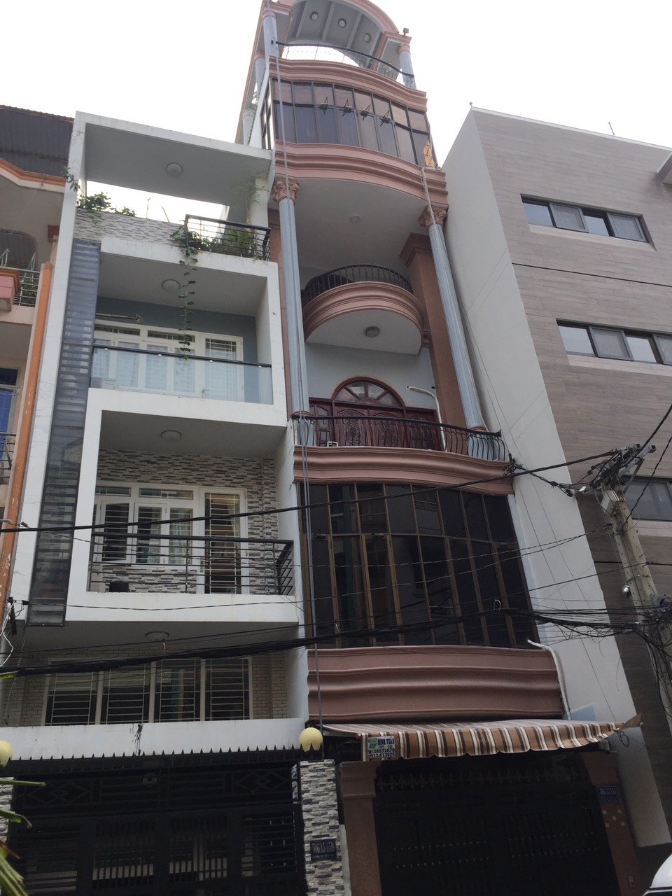 Cho thuê nhà đường 3/2 phường 14 quận 10