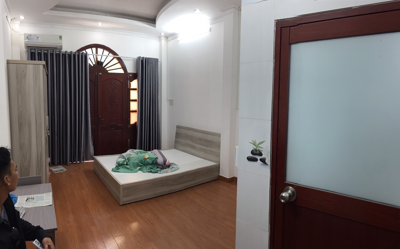 Cho thuê nhà đường 3/2 phường 14 quận 10