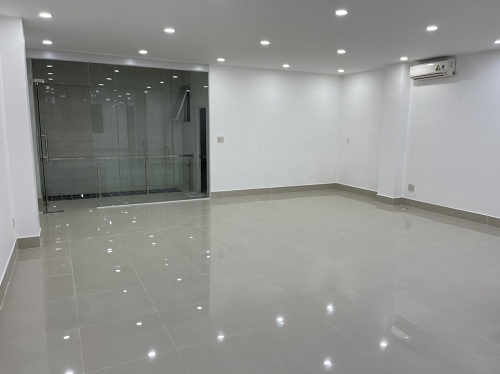 Cho thuê nhà đường bình giã 1 hầm 1 trệt 3 lầu trống suốt nhà mới