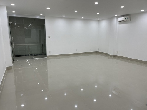Cho thuê nhà đường bình giã 1 hầm 1 trệt 3 lầu trống suốt nhà mới