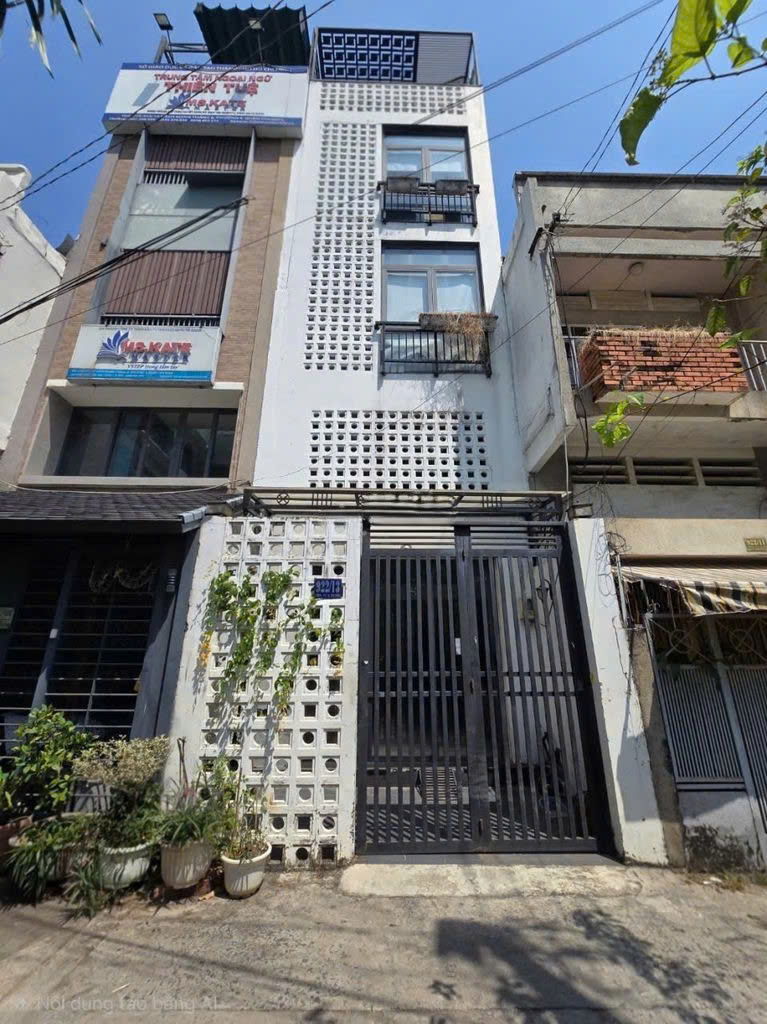 Cho thuê nhà đường Cách Mạng Tháng 8 quận Tân Bình