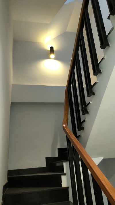 Cho thuê nhà đường D1 (Nguyễn Văn Thương) quận Bình Thạnh