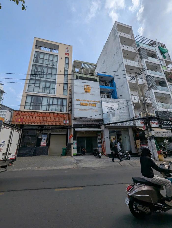 Cho thuê nhà đường D5 quận Bình Thạnh